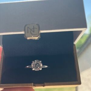 1.5 CT Brilliant Round Lab Diamond on Platinum